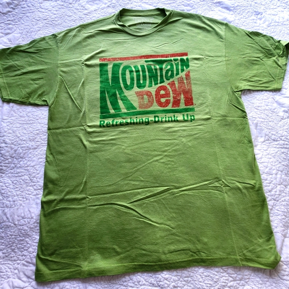 Green Mountain Dew Graphic T-Shirt, Made In Mexico, 50% Cotton/50% Poly, XXL